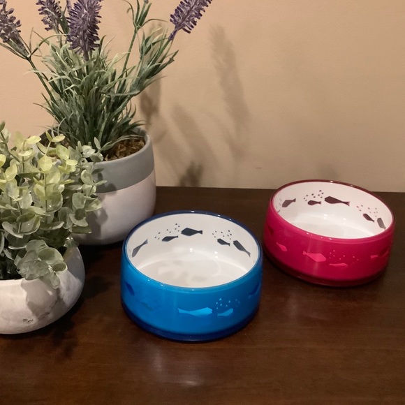 Set of 2 Plastic Cat Kitty Food Bowls π - Picture 1 of 3